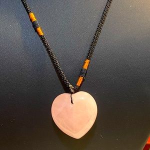 Natural Heart Pink Rose Quartz Crystal Pendant Chakra Stone Point Healing